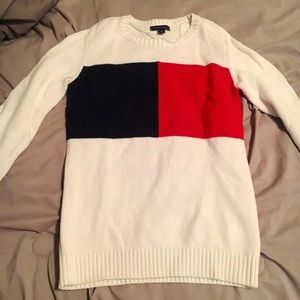 Tommy Hilfiger sweater